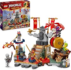 LEGO NINJAGO Turnuva Savaş Arenası 71818 – 7 Yaş ve Üzeri Kız ve Erkek Çocukları İçin 6 Minifigür İçeren Yaratıcı Oyuncak Yapım Seti, Çocuklar için Doğum Günü Hediyesi Fikri (659 Parça)