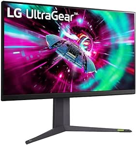 LG UltraGear 32GR93U-B 32 inç 1 ms IPS 144 Hz UHD (3840 X 2160) Oyun Monitörü